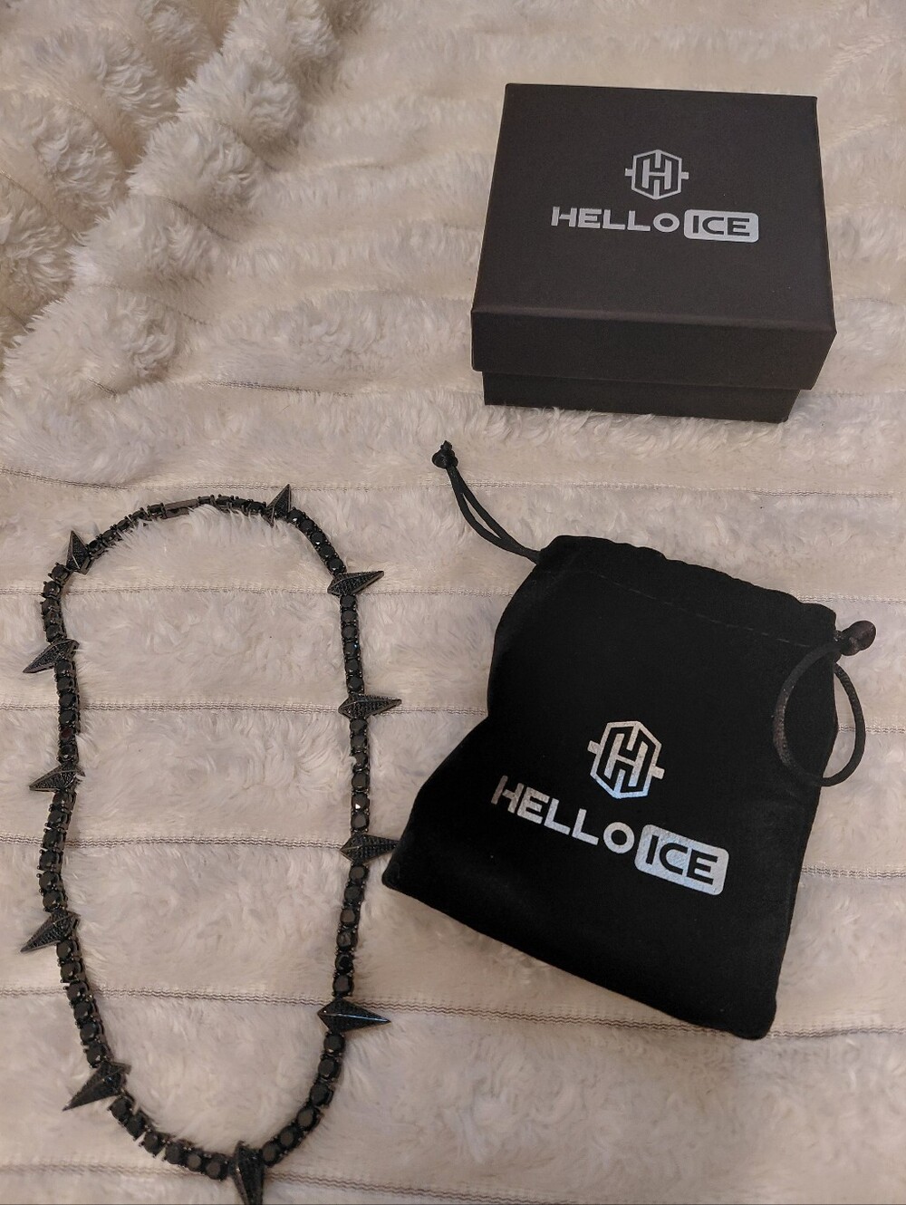 Hello Ice Black Gold Fight Tooth And Claw Tennis Chain